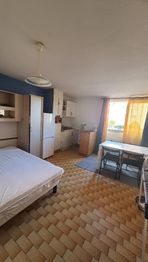 Studio 16 Le Cap D'Agde Avec Parking Prive Proche Du Centre Exterior photo